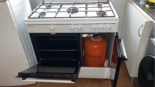 Cocina de gas butano 5 fuegos