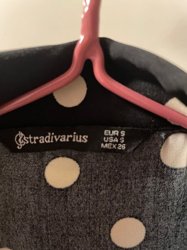 Vestido lunares negro y blanco