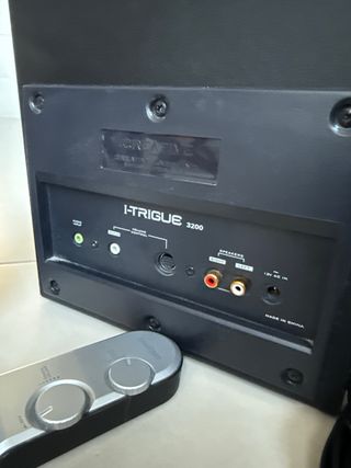 Altavoces Creative 2.1 Negro/Plata