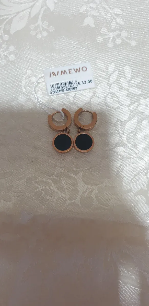 Orecchini MEWO cerchio nero oro