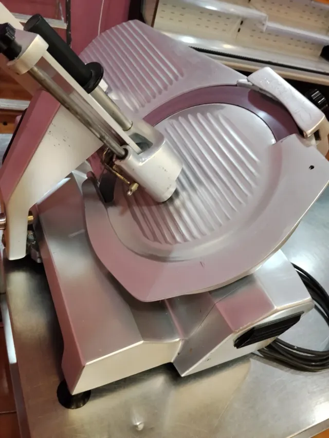 Máquina Fiambrera Profesional