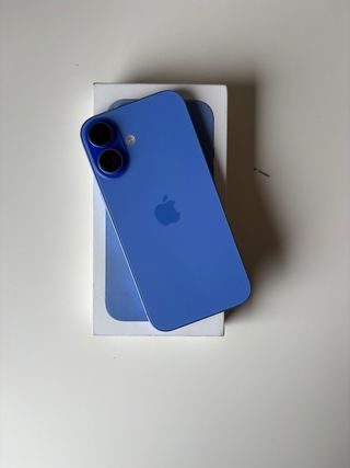 iPhone 16