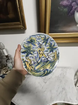 Plato de cerámica Talavera