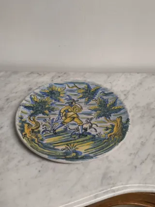 Plato de cerámica Talavera