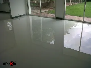 Pintura epoxi parking y garajes