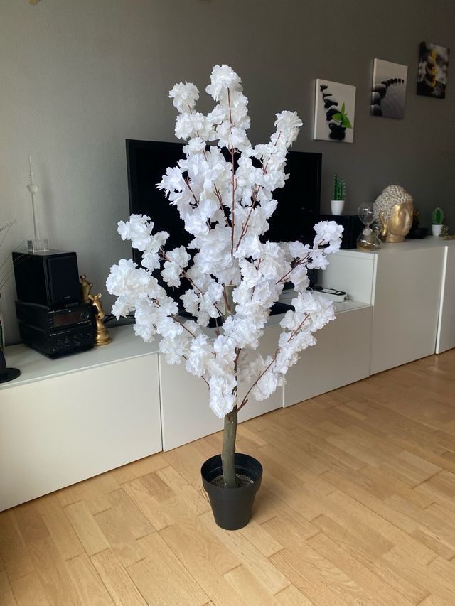Árbol artificial blanco