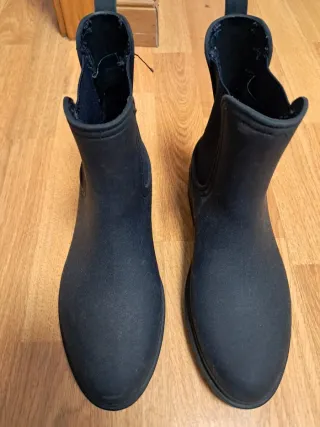 BOTAS DE AGUA TOMMY HILGIGER