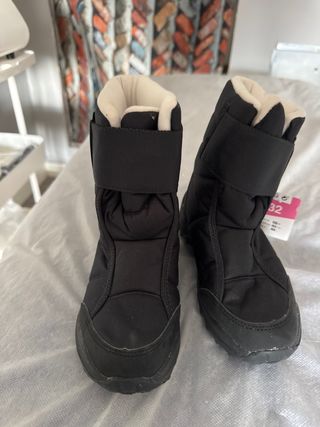 Botas de nieve sin estrenar Talla 32,