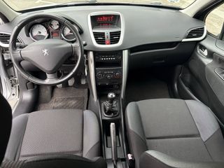 Peugeot 207 2012