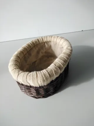 Cesta mimbre forro tela beige y marrón