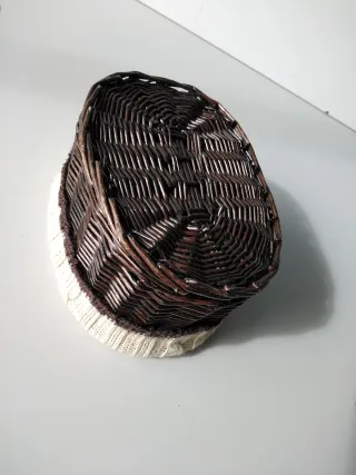 Cesta mimbre forro tela beige y marrón