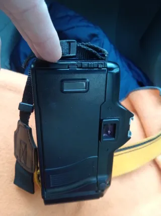 Cámara Ricoh KR-10M con objetivo 35-70mm