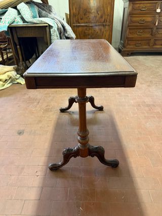 Tavolino noce Luigi Filippo 1870-1890