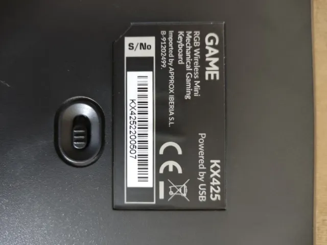 Teclado Mecánico RGB Mini Wireless GAME KX425.