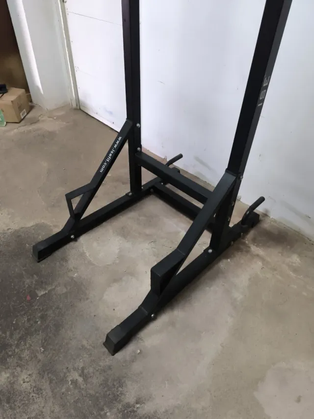 Torre de entrenamiento multifuncional