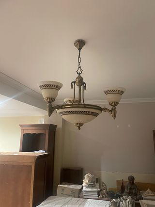 Lámpara de techo colgante dorada