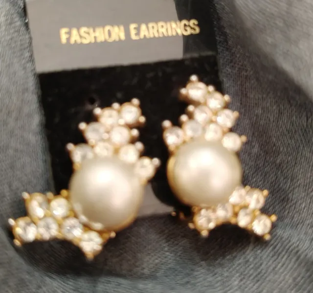 Collana fantasia in perla con orecchini