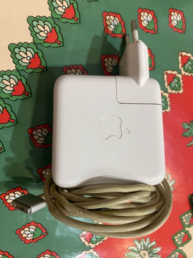 MacBook Air 11 (Metà 2013) Grigio Argento