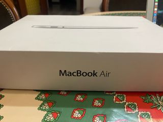 MacBook Air 11 (Metà 2013) Grigio Argento