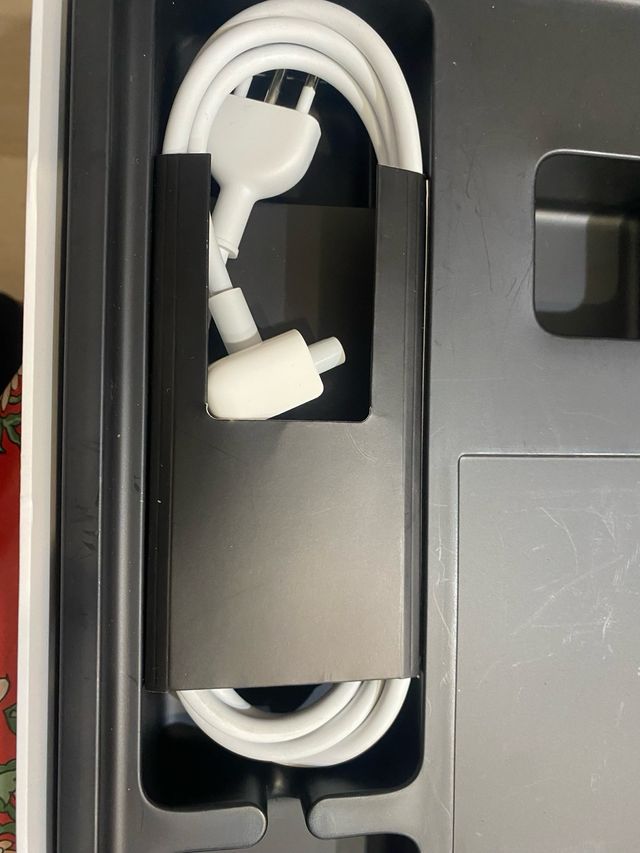 MacBook Air 11 (Metà 2013) Grigio Argento