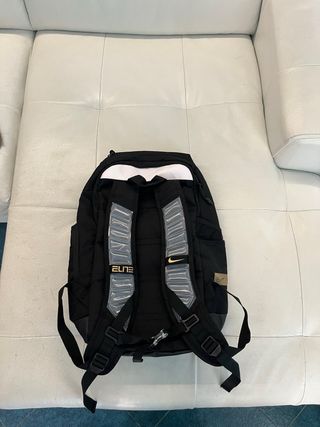 Zaino Nike Elite nero e oro