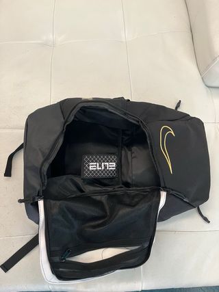 Zaino Nike Elite nero e oro