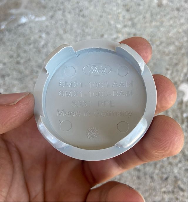 Tapabujes Ford Originales 54mm Plata (4uds)