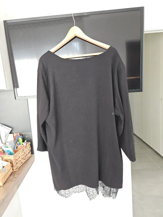 Blusa nera con pizzo taglia XXL