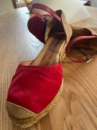 Alpargatas Konp@s Piel Rojas Talla 40