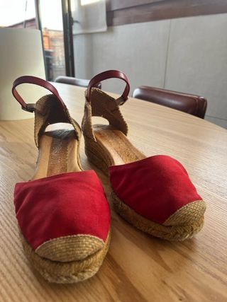 Alpargatas Konp@s Piel Rojas Talla 40
