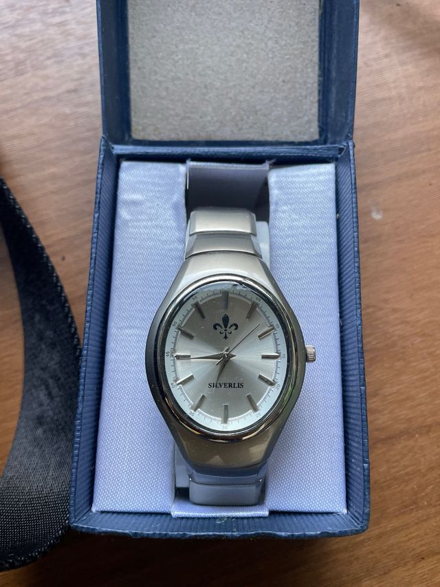 Reloj Silverlis Plata y Blanco