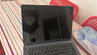 Lenovo IdeaPad Flex 5 14 Táctil Gris