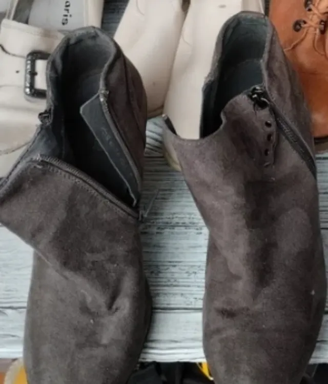 Botines grises talla 39