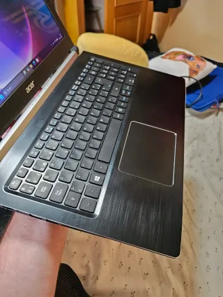 Portátil Acer 8265U/8GB/Nvidia/SSD