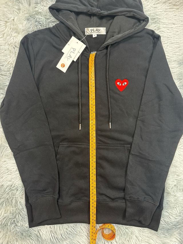 Felpa Ami Paris con cuore rosso