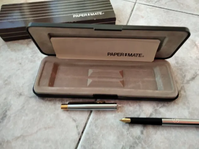 Penna stilografica Paper Mate con astuccio