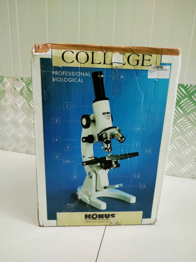 Microscopio KONUS COLLEGE 600X