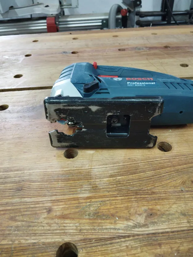 Caladora Bosch Professional GST 8000 E