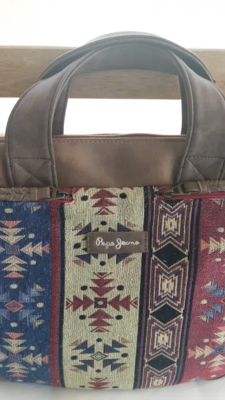 Cartera Pepe Jeans para portátil y libros