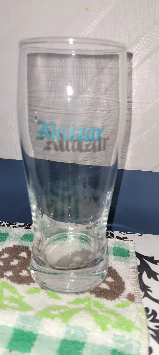 Todo el lote Vasos y jarras Alcázar