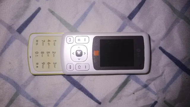 Teléfono LG KU340 Orange - Funciona