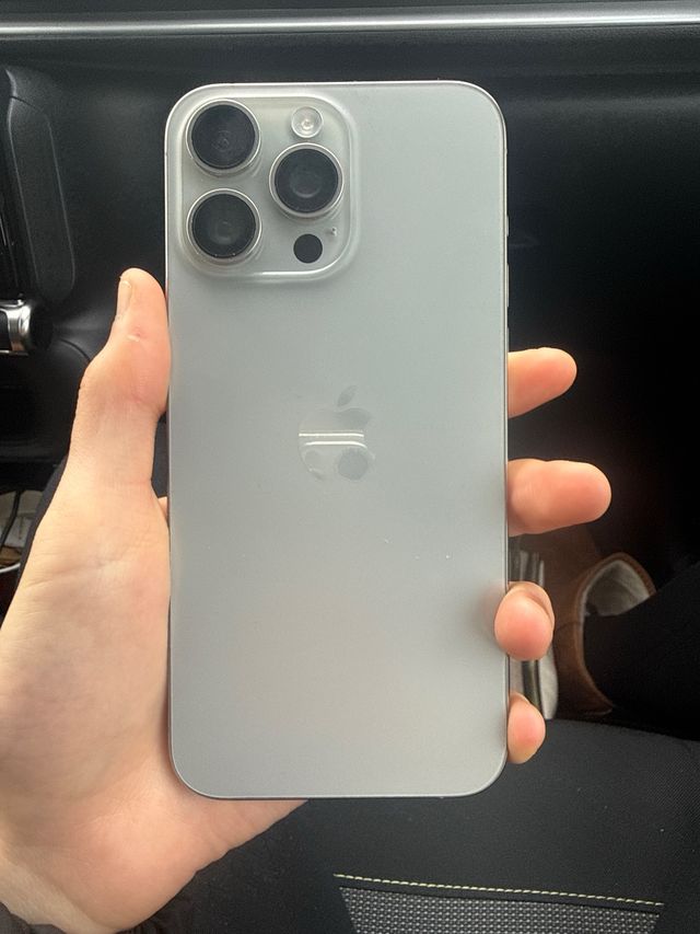 iPhone 15 Pro Max 256GB