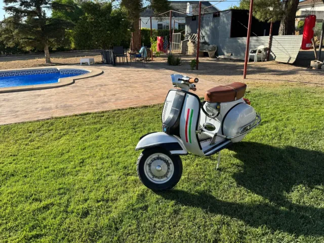 Vespa classic 1969