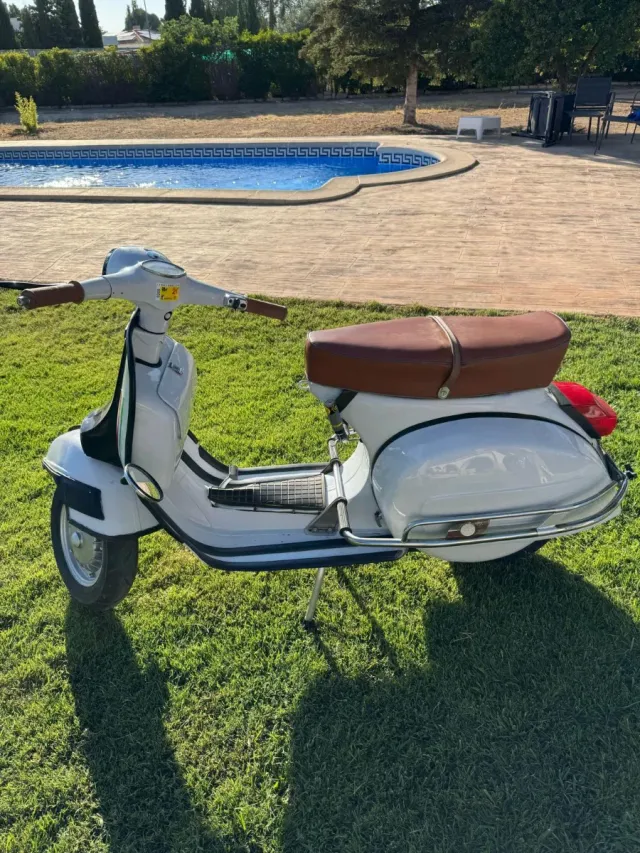Vespa classic 1969