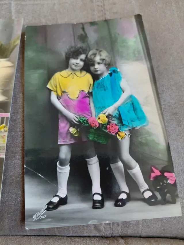 Vecchie cartoline a colori