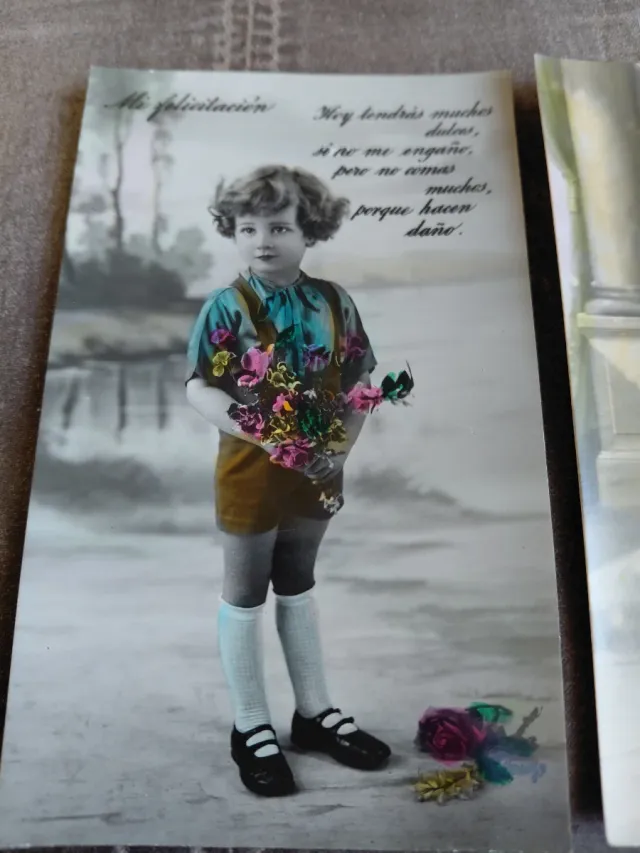 Vecchie cartoline a colori