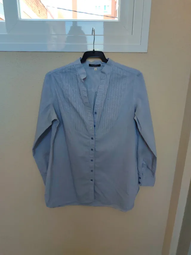 Camisa azul talla 40