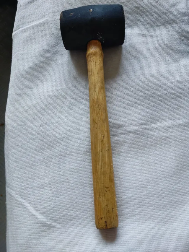 Martillo de goma para suelos