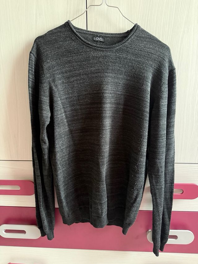 2 maglioni uomo taglia S grigio e nero