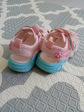 Sandali bambina rosa n. 24